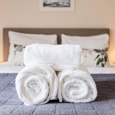 Altido Quiet City Centre Spacious Apartment Edinburg Exteriör bild